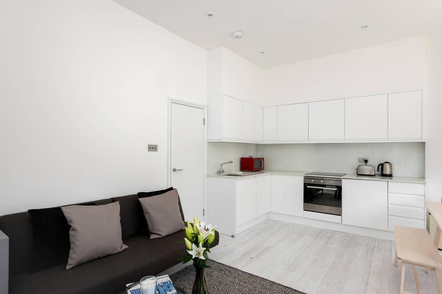 Guestready - West Kensington Home W/Balcony Londres Exterior foto